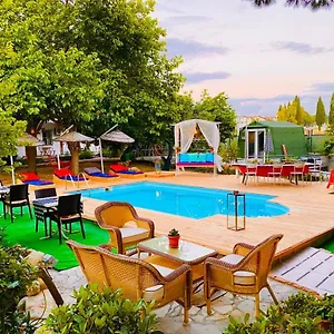 Privatunterkunft Mursel Pension Garden Kusadası