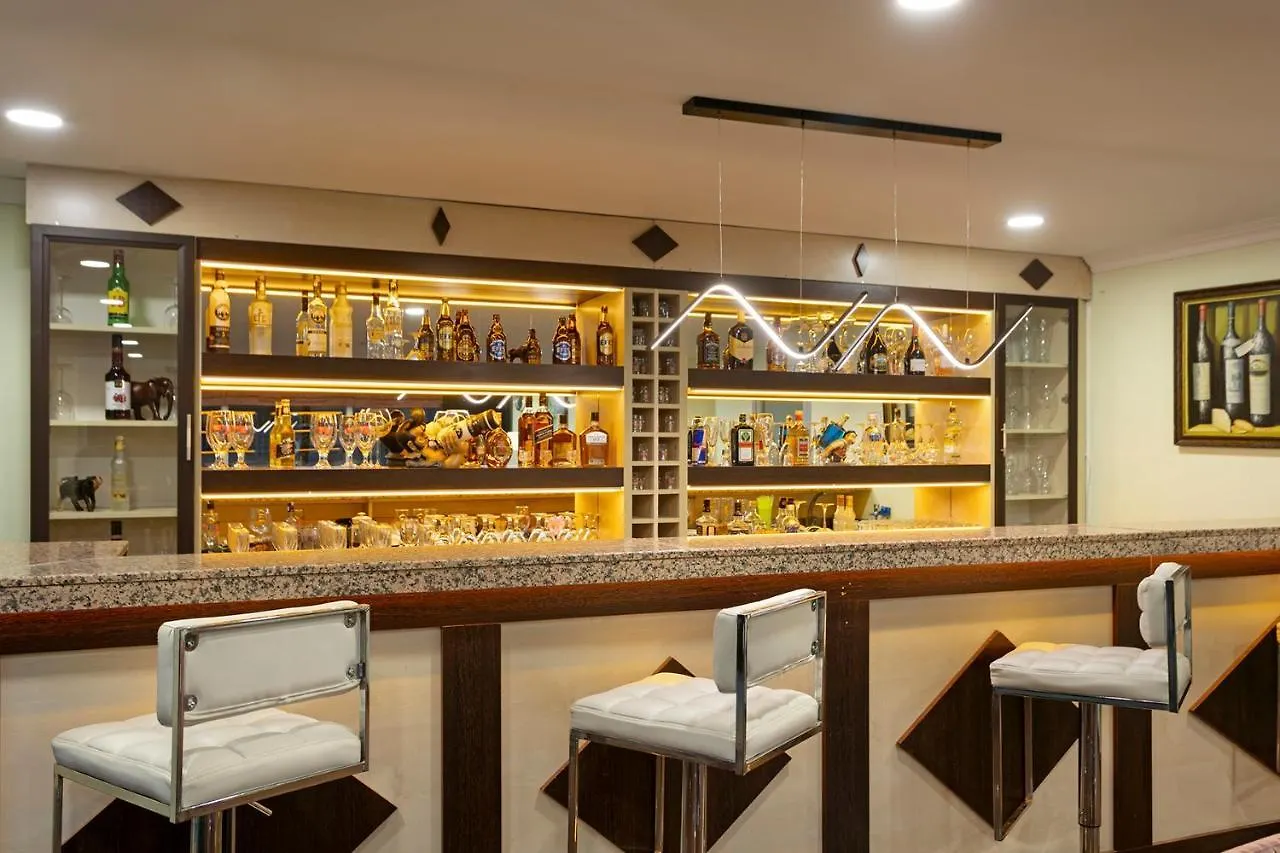 Lara Dinc Hotel Antalya