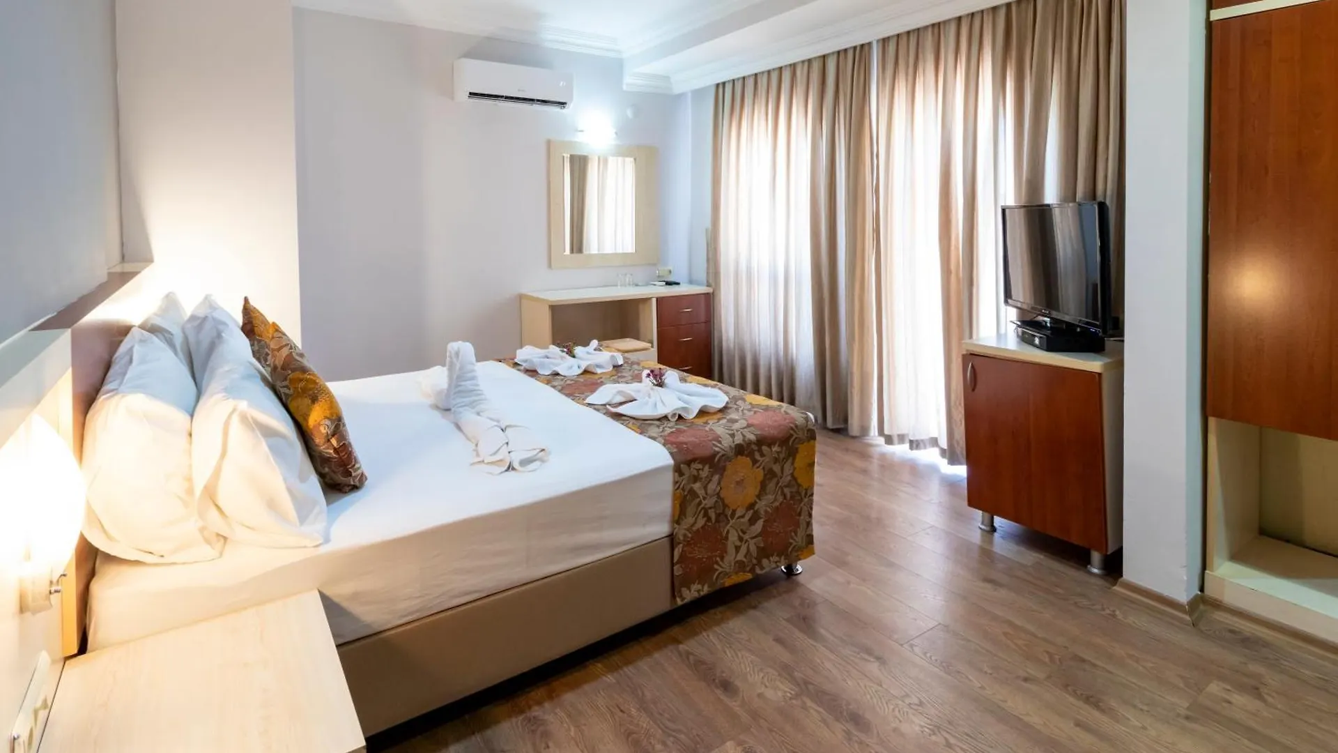 Lara Dinc Hotel Antalya 3*,  Turkije