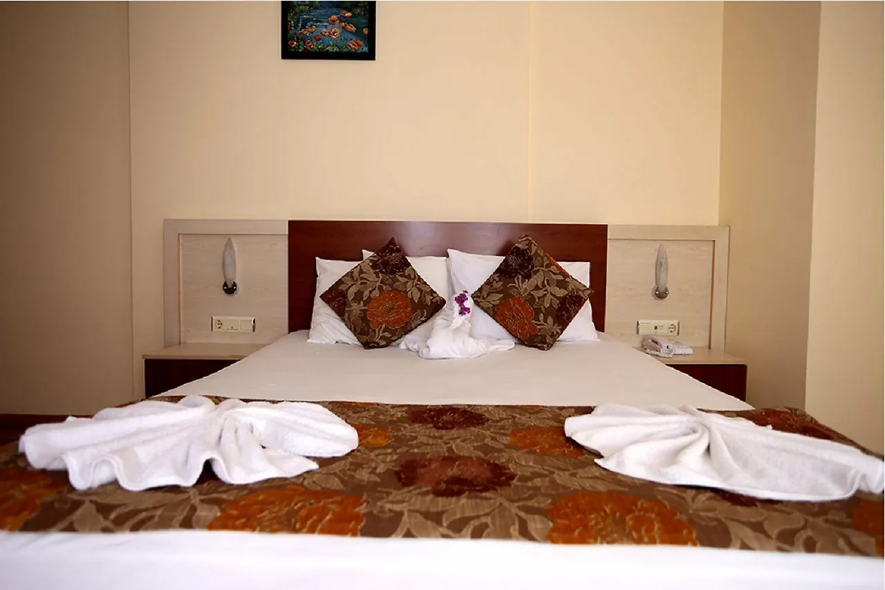 ***  Lara Dinc Hotel Antalya Turkije