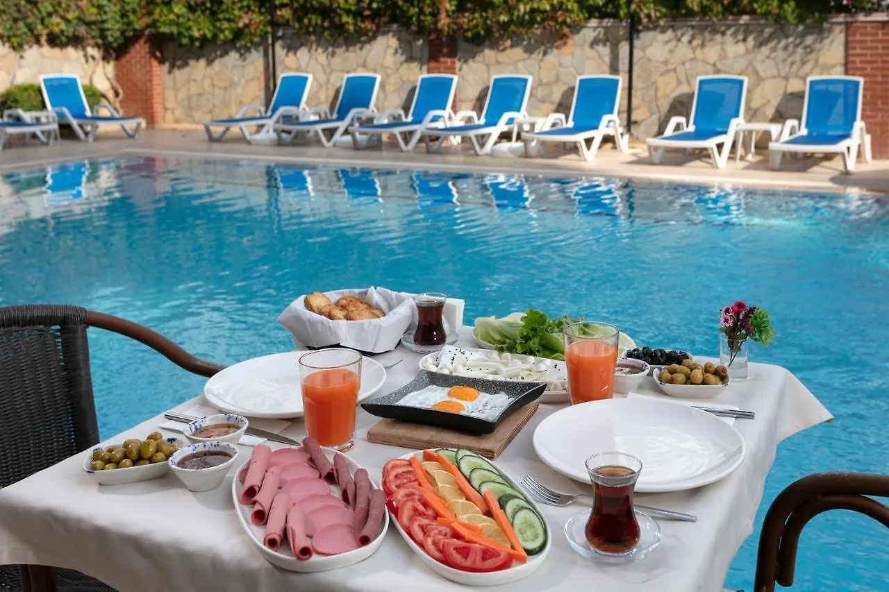 Lara Dinc Hotel Antalya