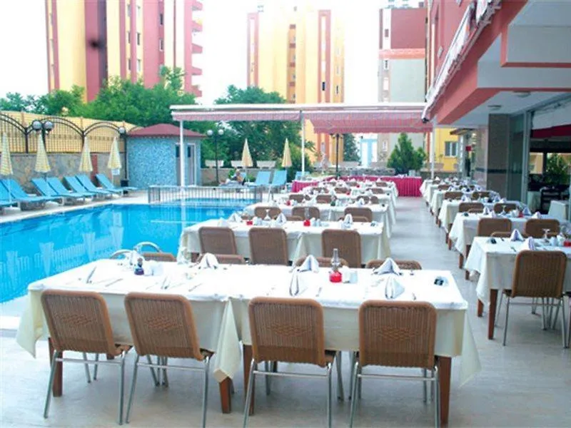 Lara Dinc Hotel Antalya 3*,